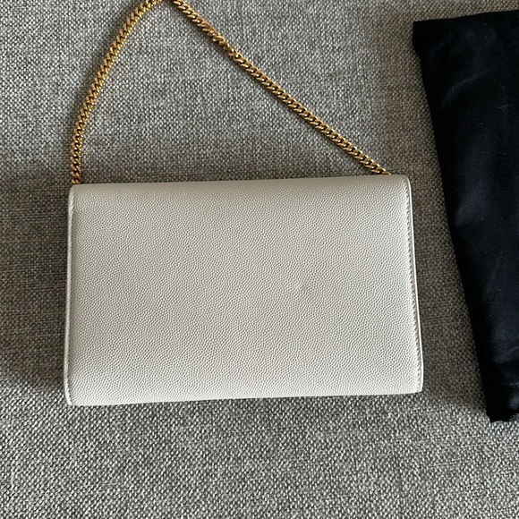 Saint Laurent Wallet On Chain - Picture 2 of 7